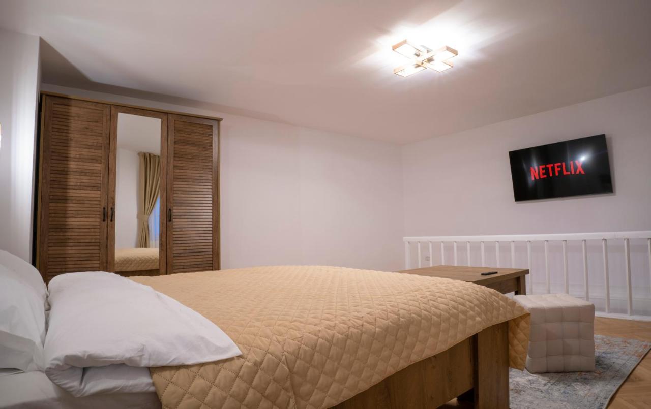 Coban Residence - A4 - Rustic Apartment Braşov Eksteriør bilde